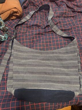 thirty-one Gray Striped Canvas Shoulder Bag